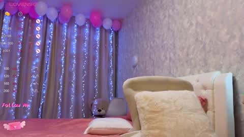 Lara Angel online show from 12-15-24, 03:56