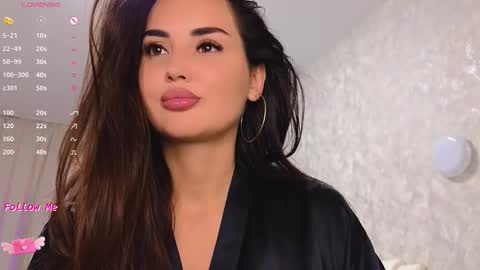 Lara Angel online show from 10-25-25, 03:03