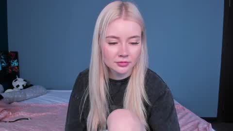 lillie_berry online show from 05-30-26, 04:53