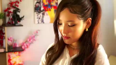 Snapshot of lillie_sun chatting on 06-20-26, 01:14 lillie_sun online show from 06-20-26, 01:14