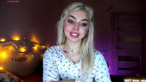 LilliMoore online show from 04-05-26, 11:24