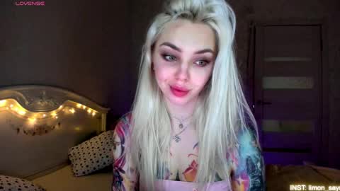 LilliMoore online show from 05-30-26, 11:24
