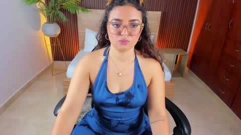 Snapshot of lilly_ass chatting on 02-08-25, 03:53 L I L L Y online show from 02-08-25, 03:53