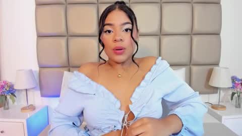 Lilly  online show from 03-26-26, 03:23