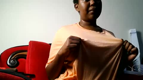 lillybae1811 online show from 08-06-26, 07:54