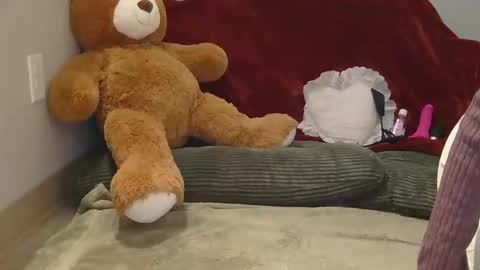 Snapshot of lillydreamz chatting on 05-07-26, 12:38 Lilly Dreamz online show from 05-07-26, 12:38