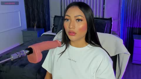 Snapshot of lillyortiz_ chatting on 03-08-25, 07:31 Lilly Ortiz online show from 03-08-25, 07:31