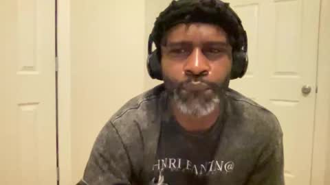 Snapshot of lilnasty100 chatting on 02-15-26, 07:51 lilnasty100 online show from 02-15-26, 07:51