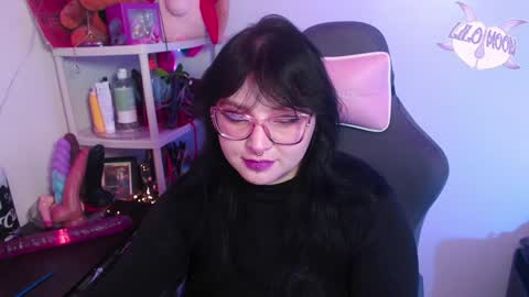 Lilo  online show from 01-18-25, 03:42