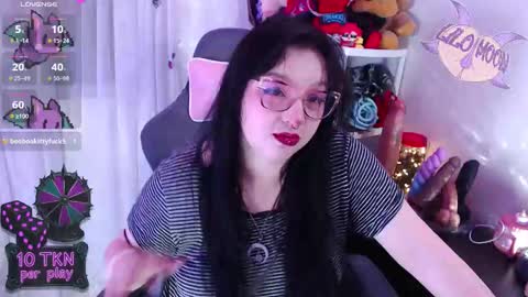 Lilo  online show from 11-12-25, 01:44