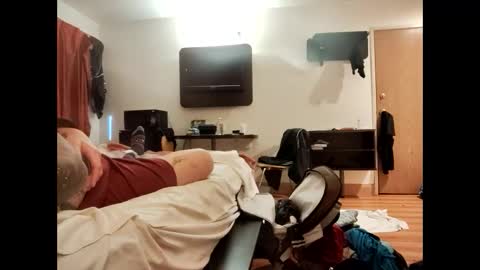 Snapshot of lilrooster177 chatting on 10-27-25, 05:00 DaddyxLair666 online show from 10-27-25, 05:00