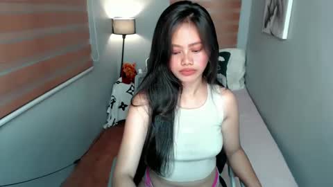 Snapshot of lilsweet_marie chatting on 12-16-24, 09:35 Lilsweet marie online show from 12-16-24, 09:35