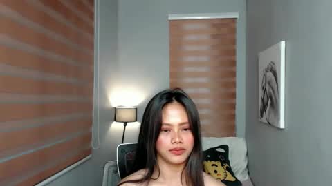 Snapshot of lilsweet_marie chatting on 12-16-24, 12:38 Lilsweet marie online show from 12-16-24, 12:38