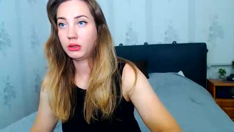 lilu_cute25 online show from 06-09-26, 07:14
