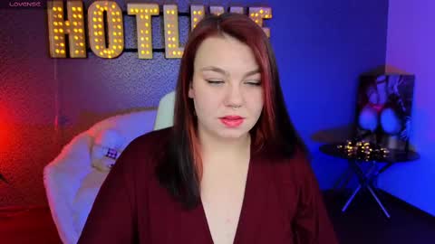 Snapshot of lilumytrend chatting on 02-16-25, 05:59 Lilu online show from 02-16-25, 05:59