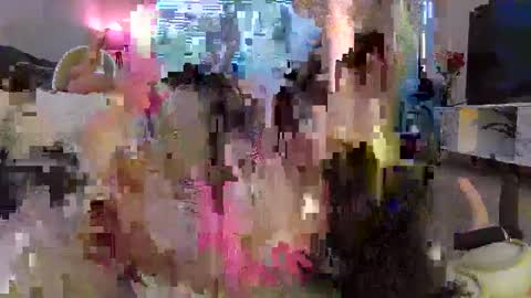 Snapshot of lilvixennn chatting on 09-24-25, 11:08 Raina Ryder online show from 09-24-25, 11:08