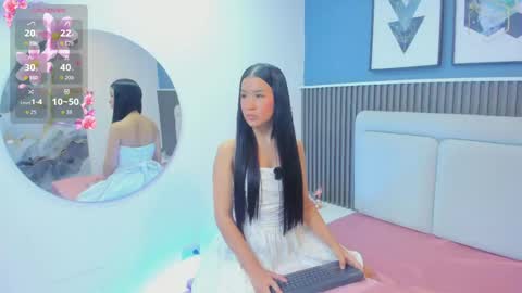  lily  online show from 04-29-26, 03:10