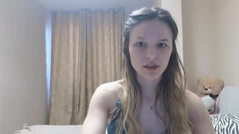 lily_and_jake online show from 12-15-25, 07:12