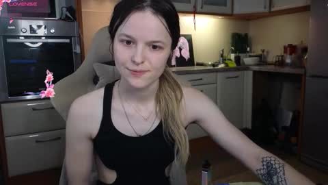 lily_and_jake online show from 03-05-26, 09:49