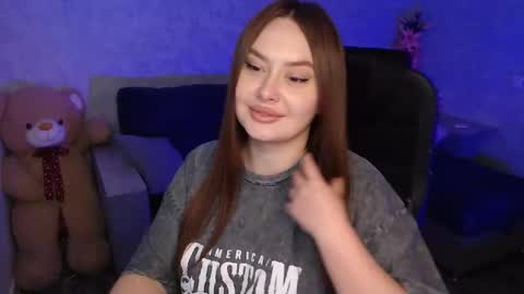 lily_baker_ online show from 02-05-26, 06:23