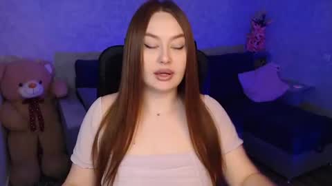 lily_baker_ online show from 03-24-26, 04:39