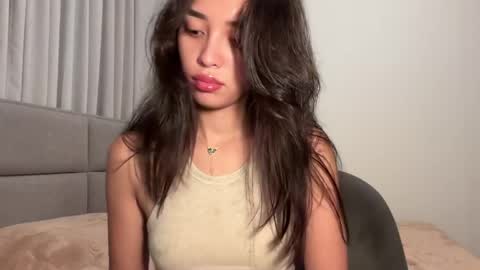 Lily online show from 05-26-26, 09:33