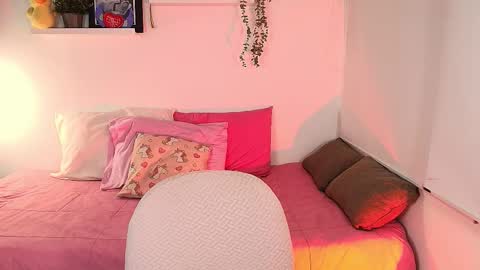 Snapshot of lily_evans_ chatting on 02-08-26, 11:30 just lily online show from 02-08-26, 11:30