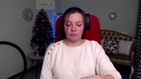 Lily online show from 12-27-24, 03:53