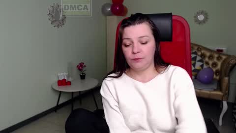 Lily online show from 02-20-25, 11:09