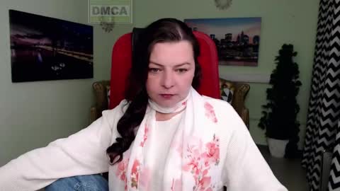 Lily online show from 04-19-26, 06:02