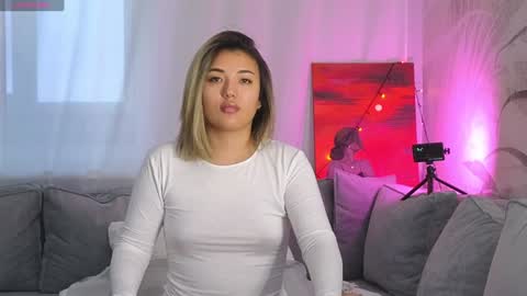 Snapshot of lily_foster_ chatting on 01-14-25, 06:56 Lily online show from 01-14-25, 06:56