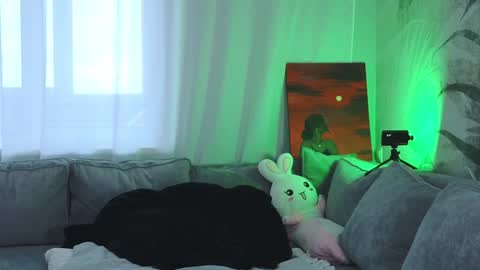 Snapshot of lily_foster_ chatting on 01-19-25, 10:06 Lily online show from 01-19-25, 10:06