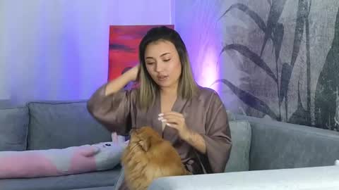 Snapshot of lily_foster_ chatting on 03-05-25, 03:18 Lily online show from 03-05-25, 03:18