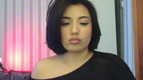 Snapshot of lily_foster_ chatting on 09-12-25, 10:15 Lily online show from 09-12-25, 10:15