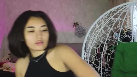 Snapshot of lily_foster_ chatting on 10-23-25, 07:29 Lily online show from 10-23-25, 07:29