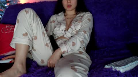 Lily Litle online show from 01-08-25, 11:09
