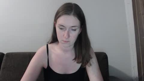lily_love_x online show from 10-06-25, 10:29