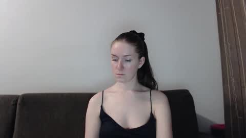 lily_love_x online show from 01-15-26, 10:46