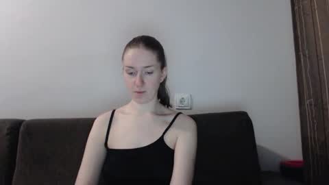 lily_love_x online show from 02-05-26, 01:43