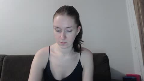 lily_love_x online show from 02-18-26, 10:17