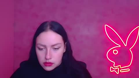 Snapshot of lily_lyyy chatting on 01-15-26, 06:07 Lily online show from 01-15-26, 06:07