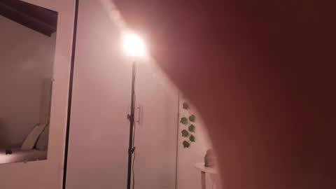Snapshot of lily_miiller chatting on 05-30-26, 09:45 Lily Miiller online show from 05-30-26, 09:45
