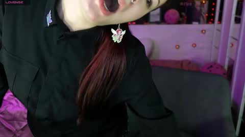 Lily online show from 02-22-26, 07:51