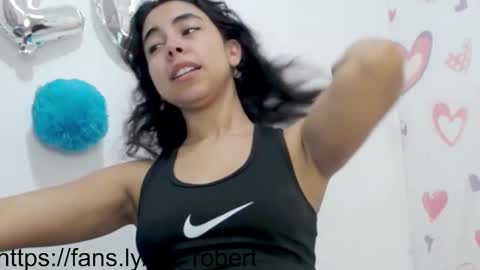 Snapshot of lily_robertss_ chatting on 09-14-25, 03:27 Lily Roberts online show from 09-14-25, 03:27