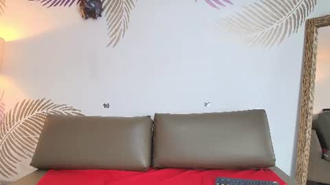 Snapshot of lily_rousee_ chatting on 07-09-26, 01:37 Lily Lauren online show from 07-09-26, 01:37