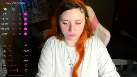 Snapshot of lily_shamy chatting on 06-06-26, 08:57 Alice online show from 06-06-26, 08:57