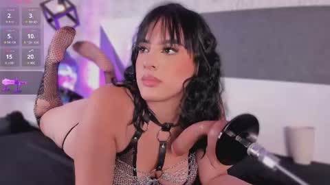 Snapshot of lily_stclair chatting on 07-07-26, 04:15 . online show from 07-07-26, 04:15