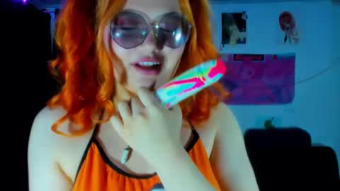 lily_stone04 online show from 12-05-24, 08:11