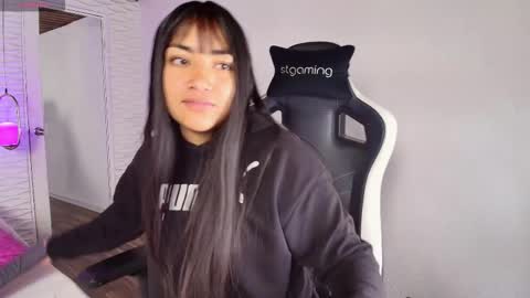 lily_waist online show from 10-10-25, 11:20