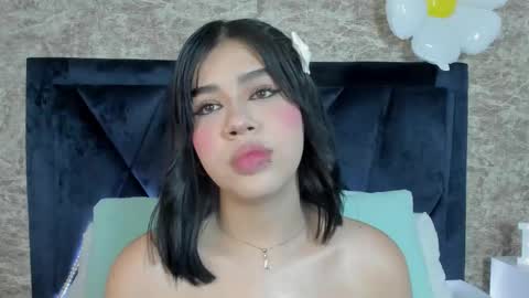 LilyWoodz online show from 09-12-25, 07:25